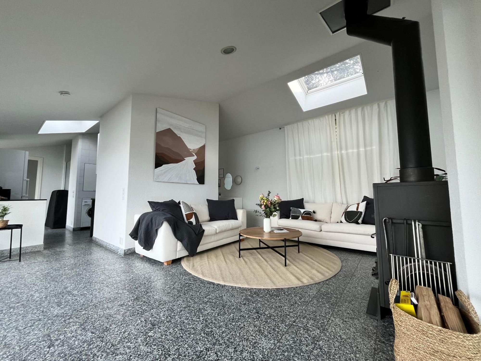 Wohnung Mit Grossartiger Seesicht Und Balkon Spiez Zewnętrze zdjęcie