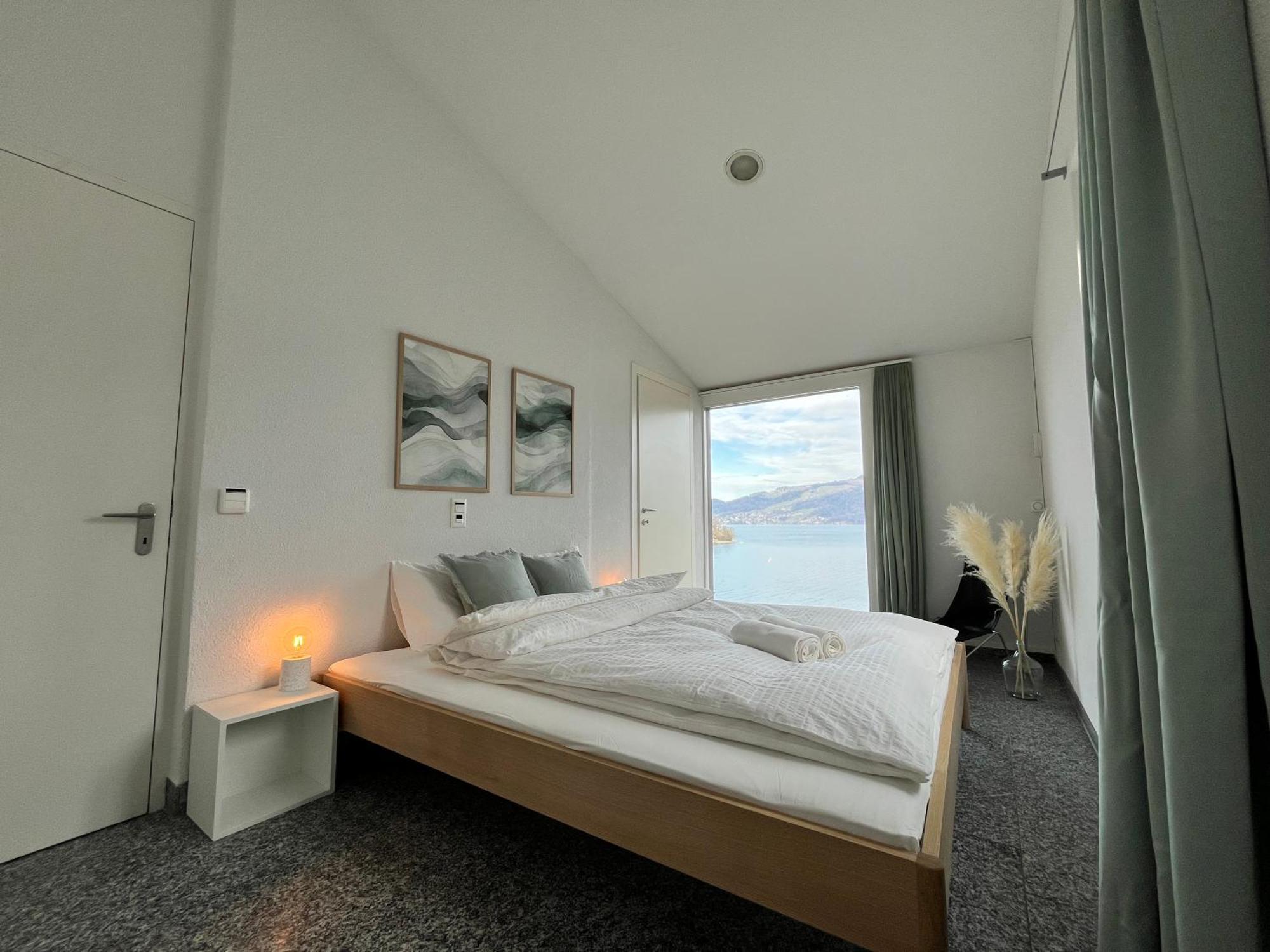 Wohnung Mit Grossartiger Seesicht Und Balkon Spiez Zewnętrze zdjęcie